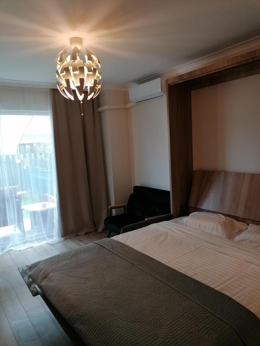 Queency Cu Gradina Si Parcare Gratuita